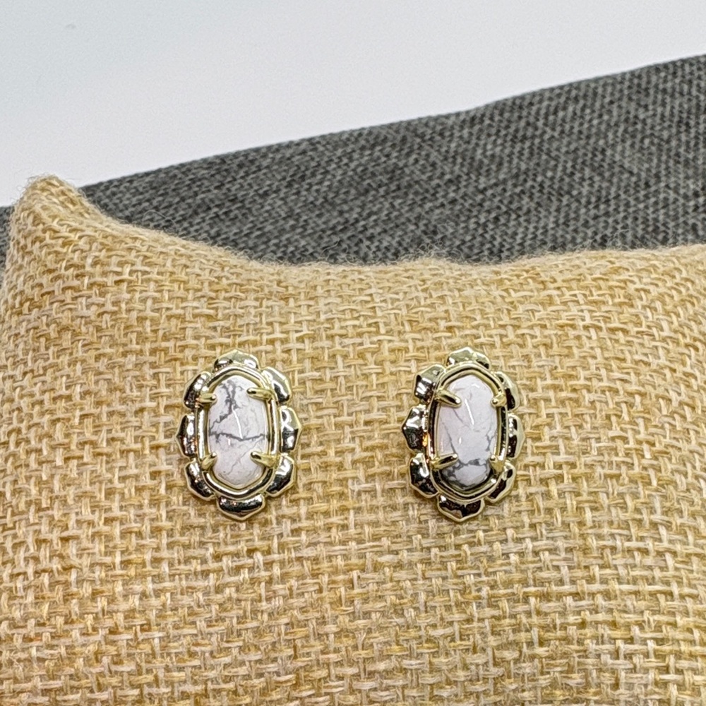 Kendra Scott Piper Stud White Howlite Earrings